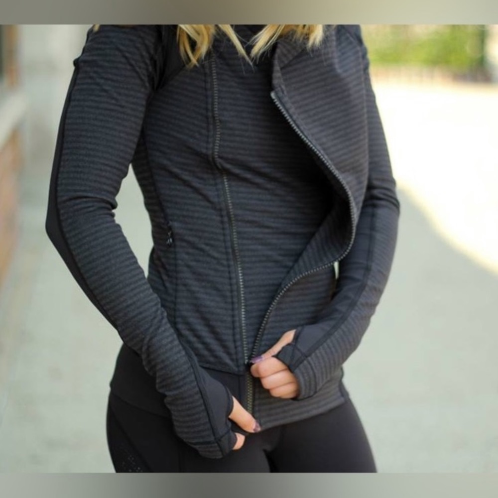 Lululemon Bhakti Yoga Jacket size 6